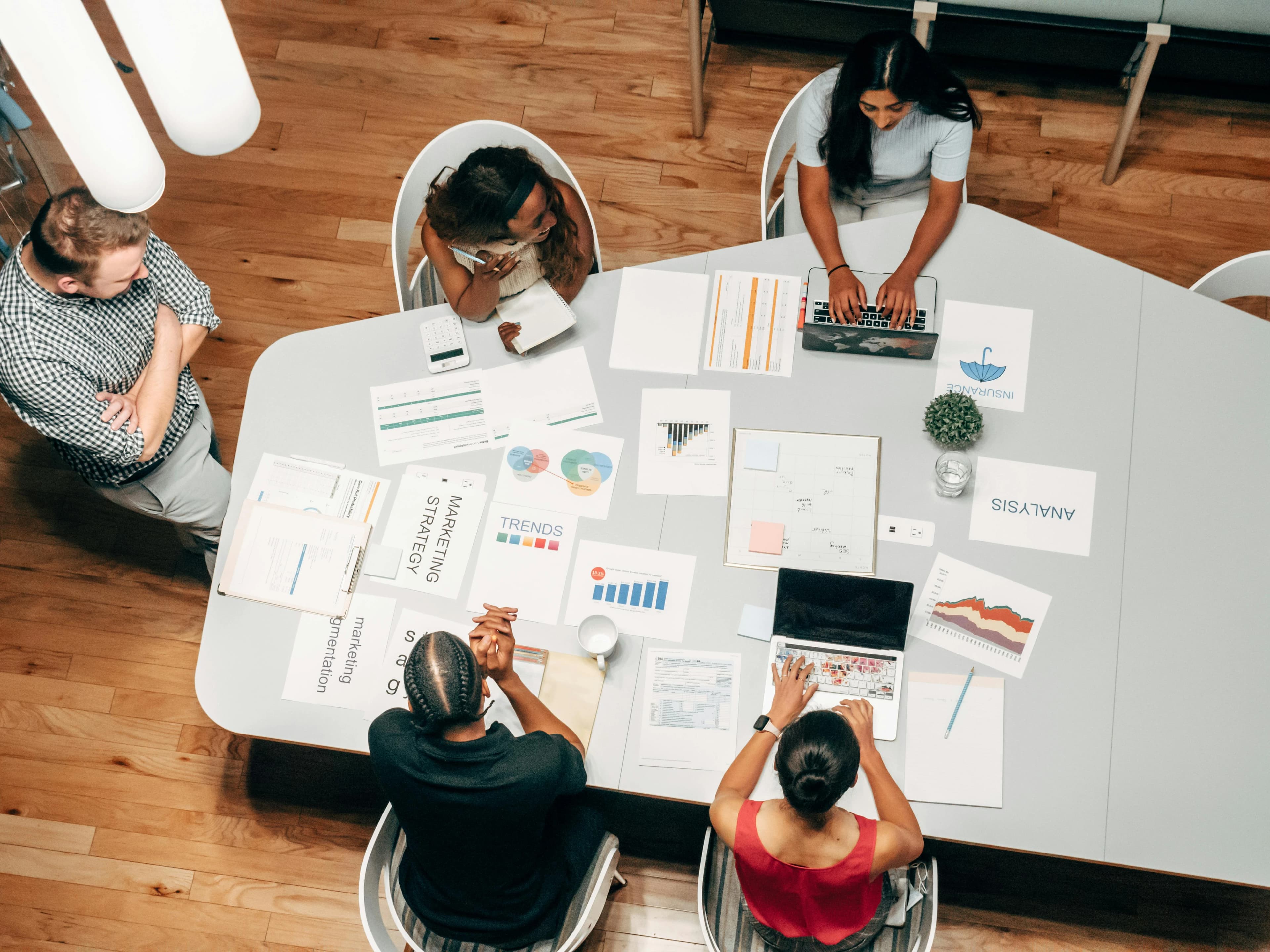 Why Custom Code Websites Outperform Templates for Local SEO
